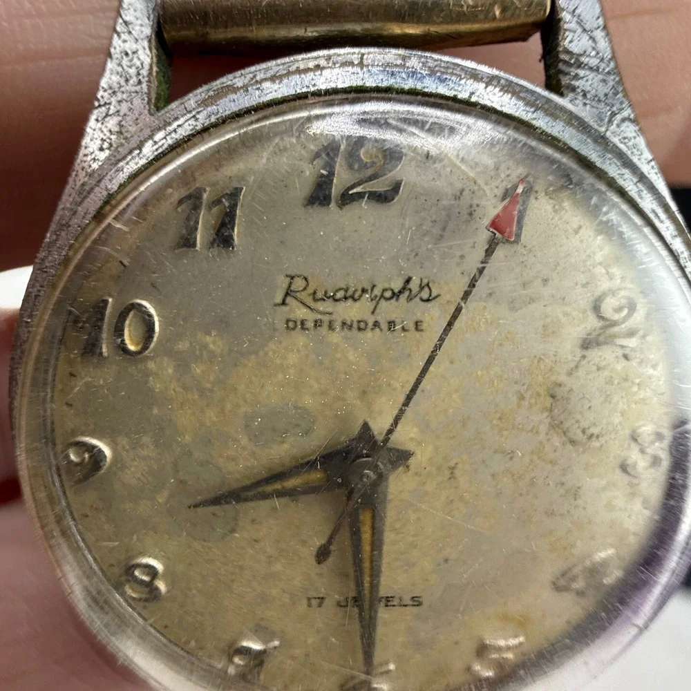 Rudolph's Dependable Watch 17 Jewels Manual Mens 6.25in NON WORKING